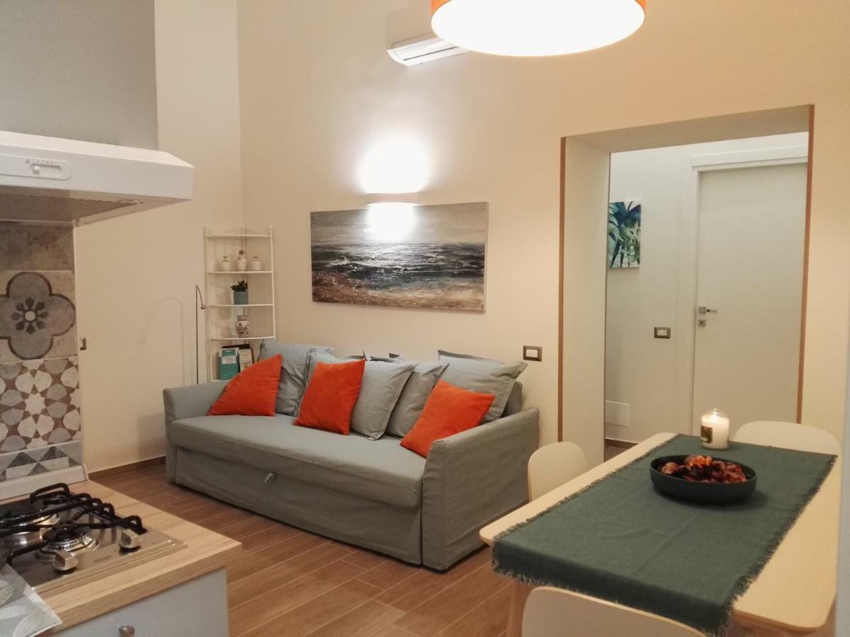 Appartement A Casa Di Chiara à Naples Extérieur photo
